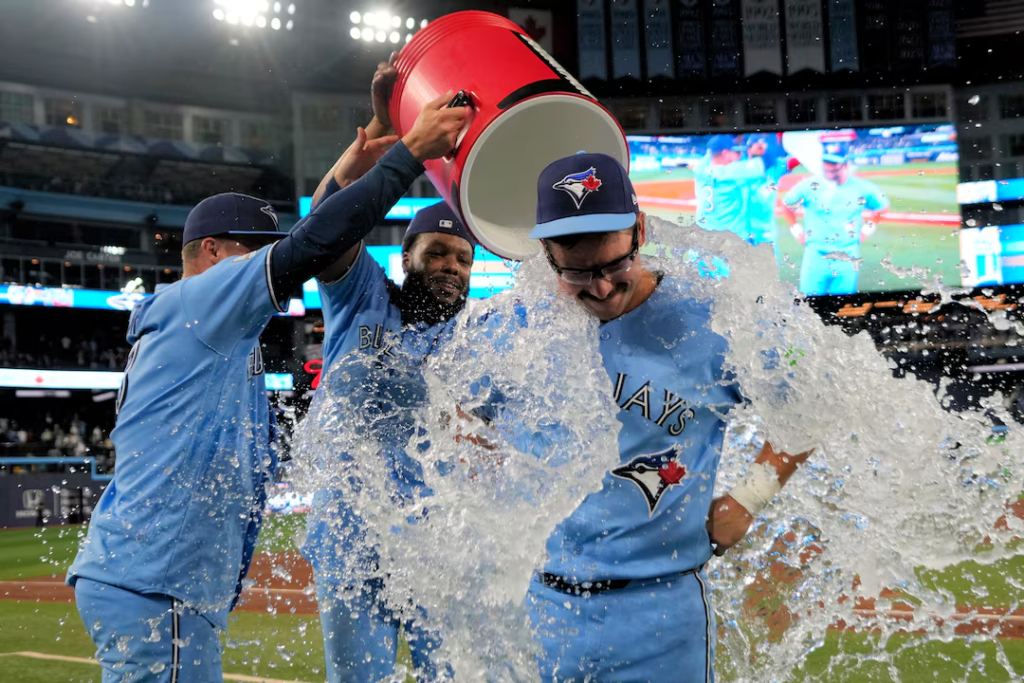 Toronto Blue Jays Rally Late to Defeat Los Angeles Dodgers; MLB Action Highlights Busy Wednesday Layer 3