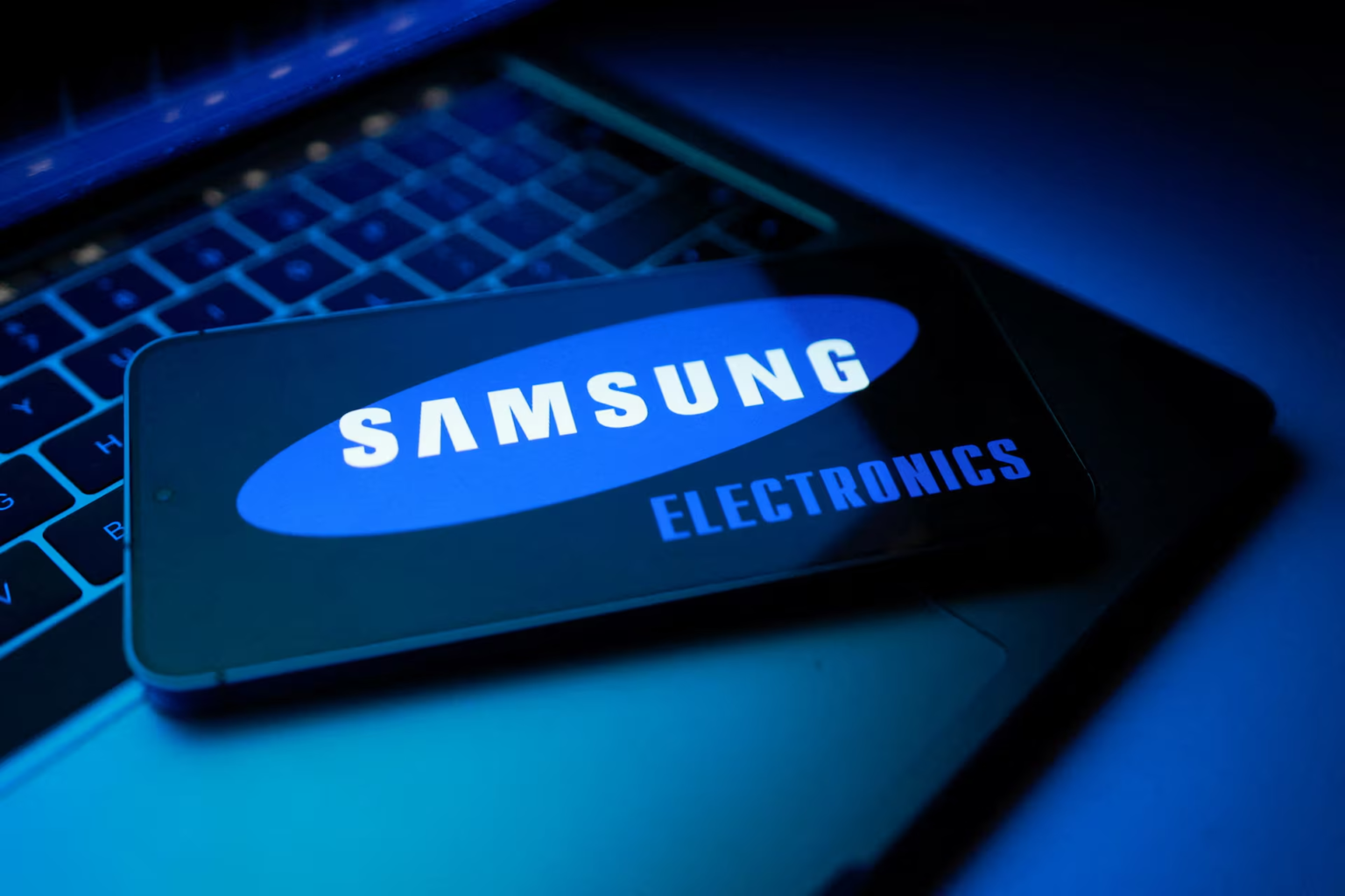 Shinhan Bank Launches $2.1 Billion Share Sale in Samsung Electronics Layer 4